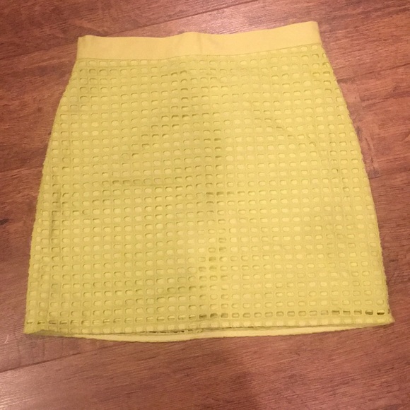 LOFT Dresses & Skirts - 🛍🌼Loft Yellow Skirt